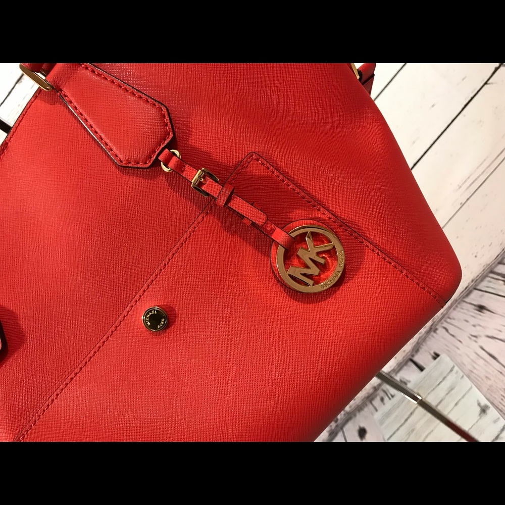 Michael Kors Red Tote Purse AUTHENTIC - Picture 3 of 8
